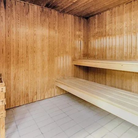 4 Person On A In Lägenhet Fåborg