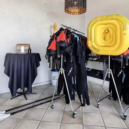 4 Person On A In Fåborg